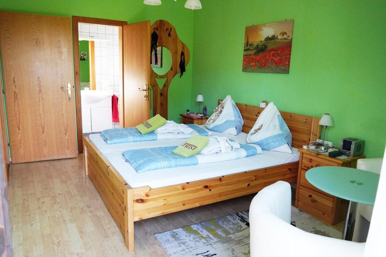 ينرسدورف Gaestehaus Strini المظهر الخارجي الصورة